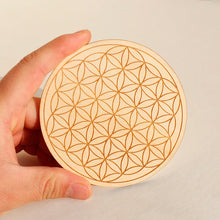 Load image into Gallery viewer, Wooden Crystal Grid 10 cm