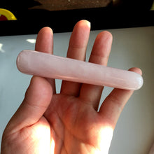 Load image into Gallery viewer, Rose Quartz Massage Wand