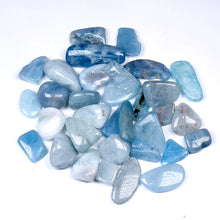 Load image into Gallery viewer, Aquamarine Tumbled Stones