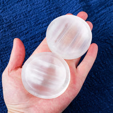 Load image into Gallery viewer, Selenite Charging Plate