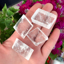 Load image into Gallery viewer, Calcite (White or Yellow 50g/bag)